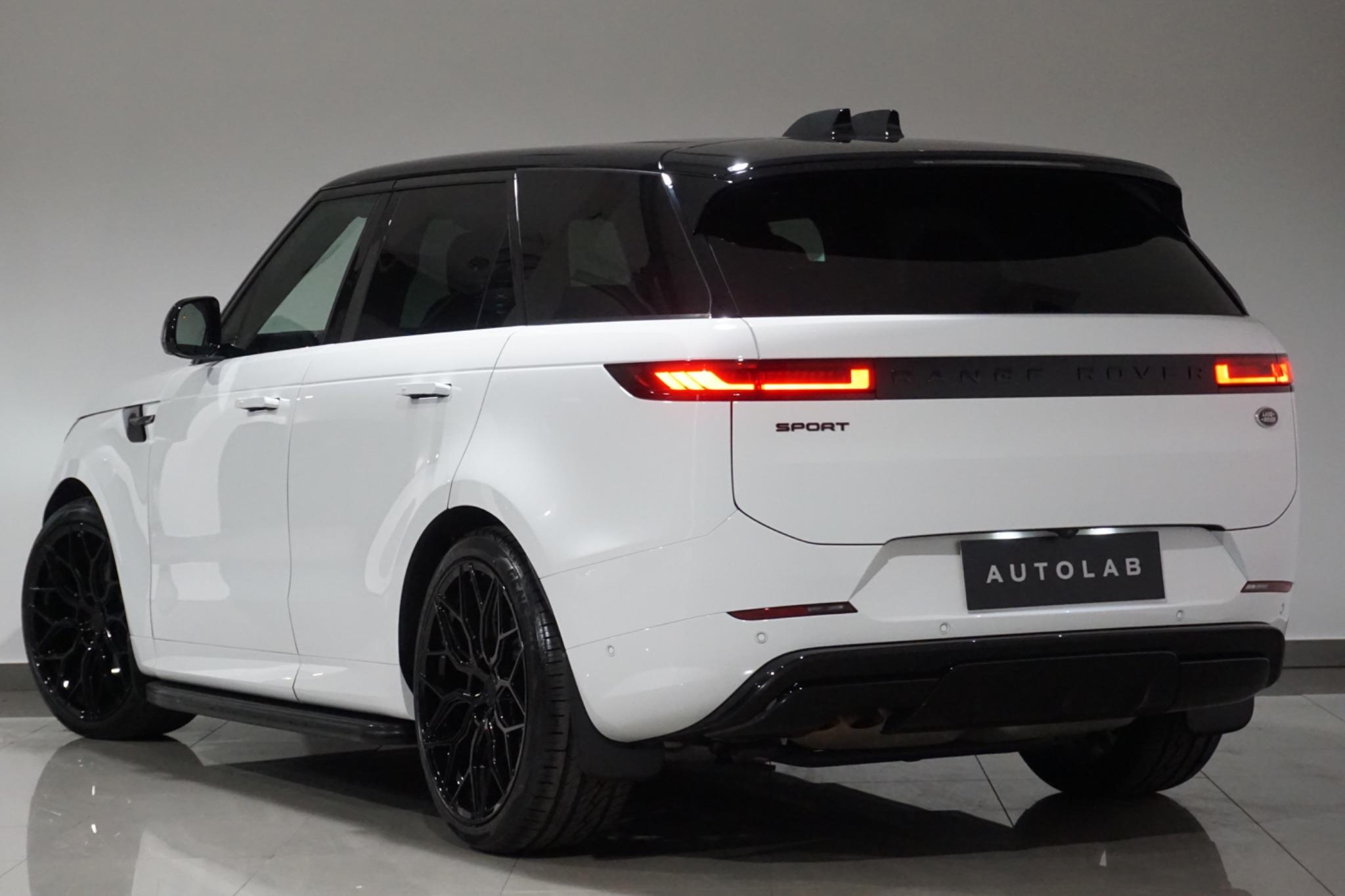 Land Rover Range Rover Sport 3.0 D300 MHEV Dynamic SE Auto 4WD Euro 6 (s/s) 5dr